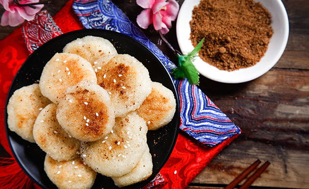 Fried rice cake