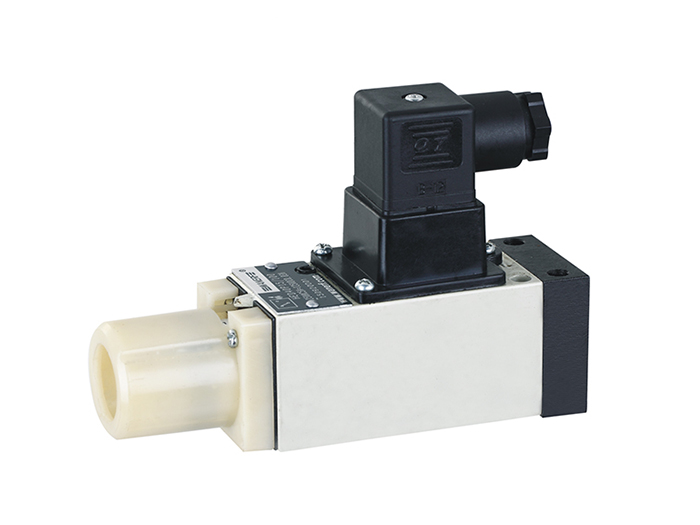 HED4 TYPE PRESSURE SWITCH